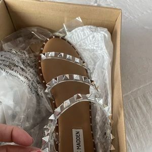 Steve Madden Travel Clear stud sandal size 6.5